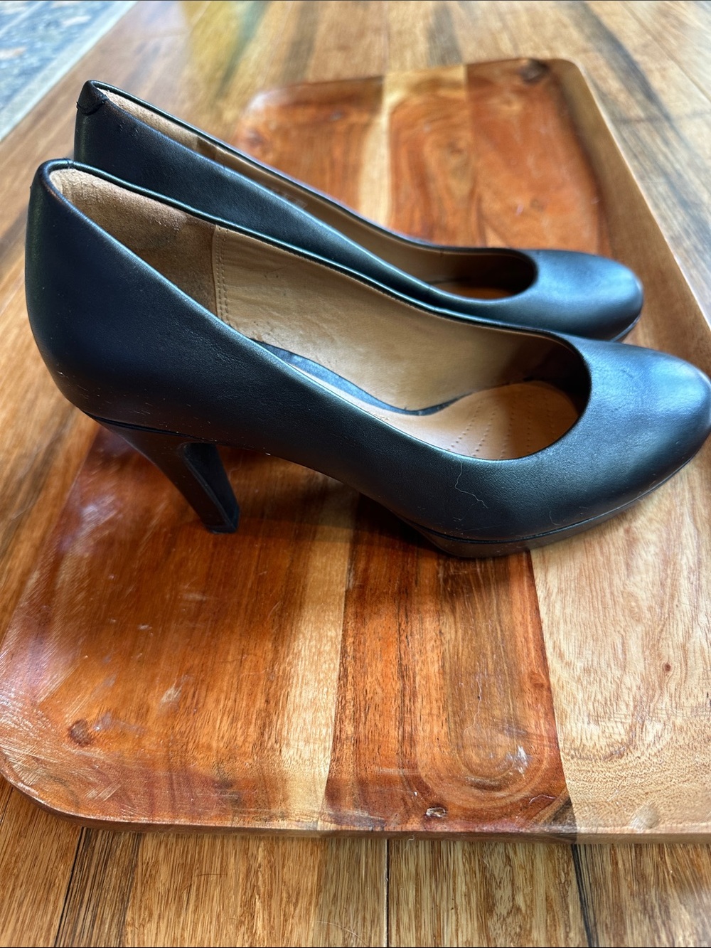 Clarks Black Leather Low Block Heel - Picture 3 of 10